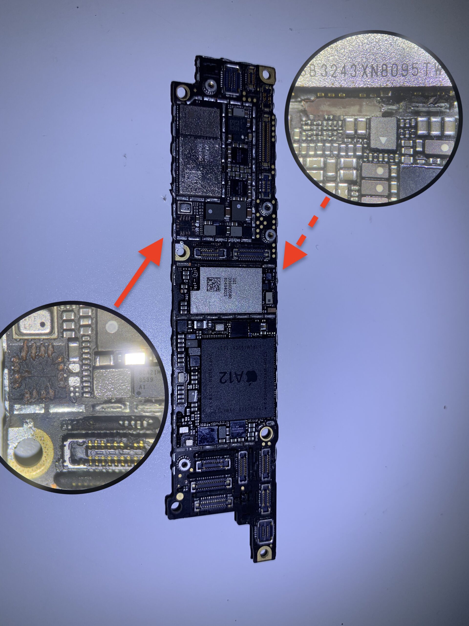 iPhone XR - uszkodzony przez technika