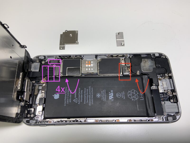 iPhone 6 jak zdemontować ekran - konektory