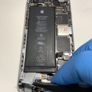 iPhone 6 jak wymienić baterię